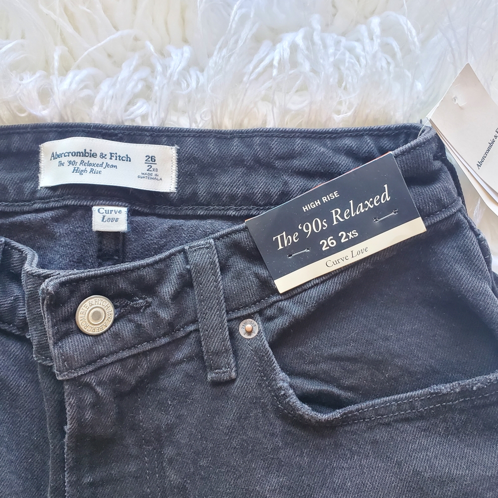 Abercrombie & Fitch High Rise The 90's Relaxed Distressed Jeans ✨️NEW - Picture 4 of 12